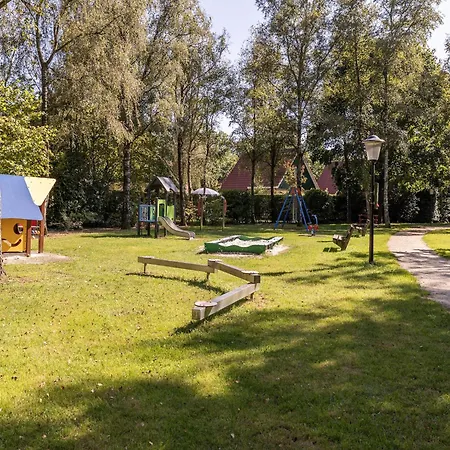 Дом отдыха In Brabant With Garden & Bbq Heikant