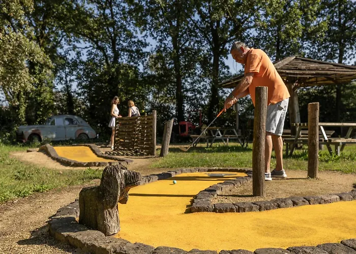 In Brabant With Garden & Bbq Ferienhaus Heikant