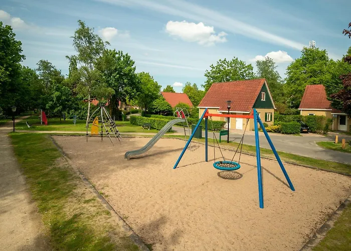 In Brabant With Garden & Bbq Ferienhaus